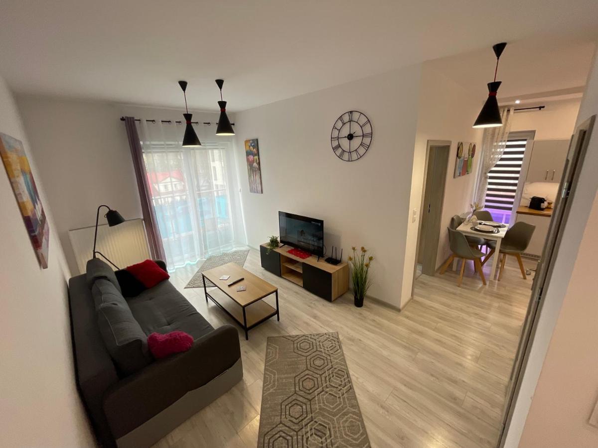 Apartament Nowoczesny Komfortowy Kustronia Z Garazem Balkonem Wanna Bielsko-Biała Exterior photo